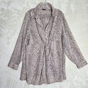 Torrid Size 3 Top Leopard Print Chiffon Henley 3 Button Twisted Fly Away Bottom